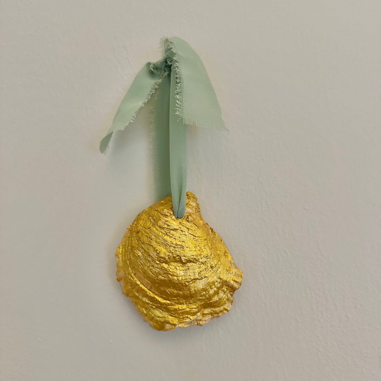 Oyster Ornament Sage