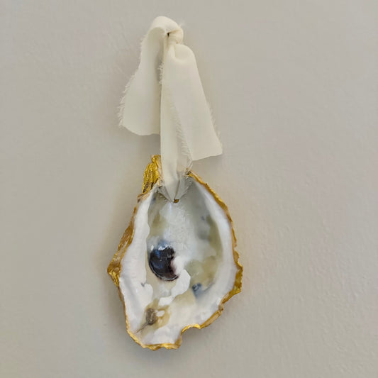 Oyster Ornament Ivory